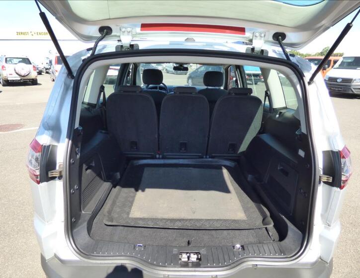 Ford S-MAX 37