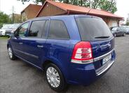Opel Zafira 4