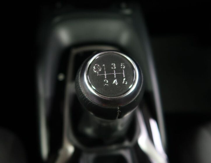Toyota Corolla 30