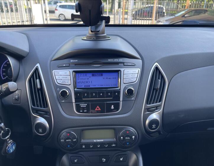 Hyundai ix35 10