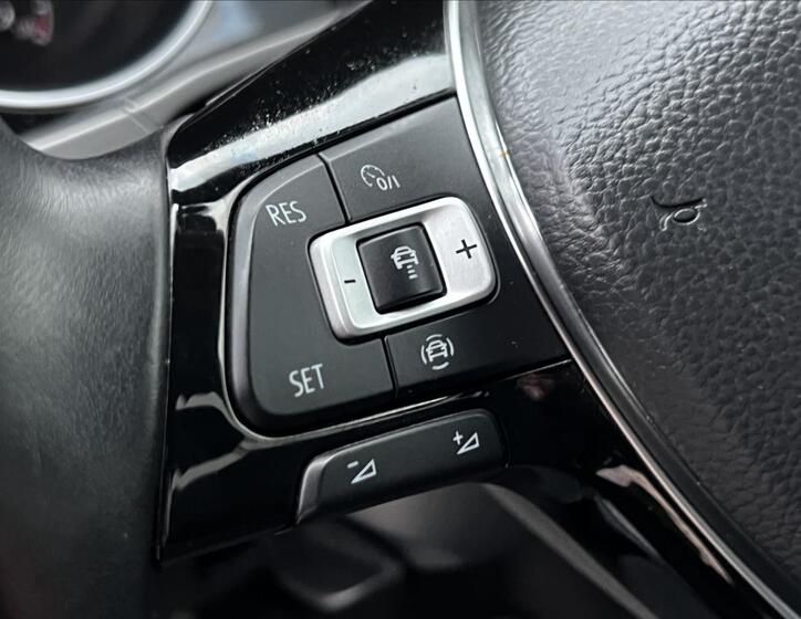 Volkswagen Touran 29