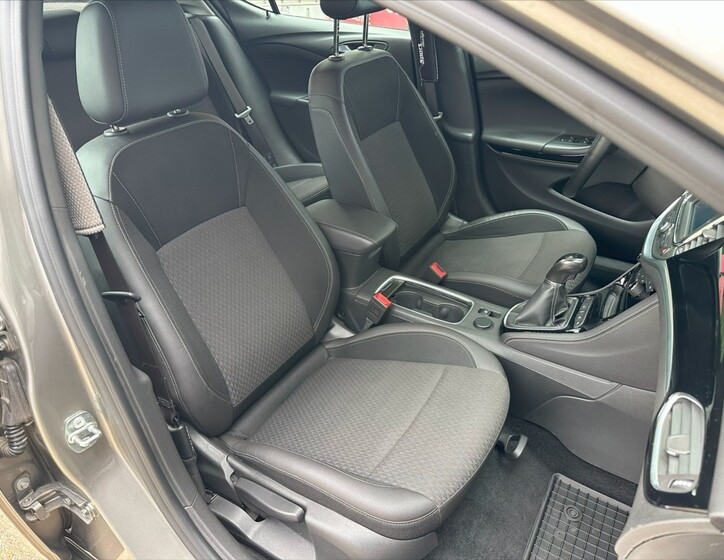 Opel Astra 13