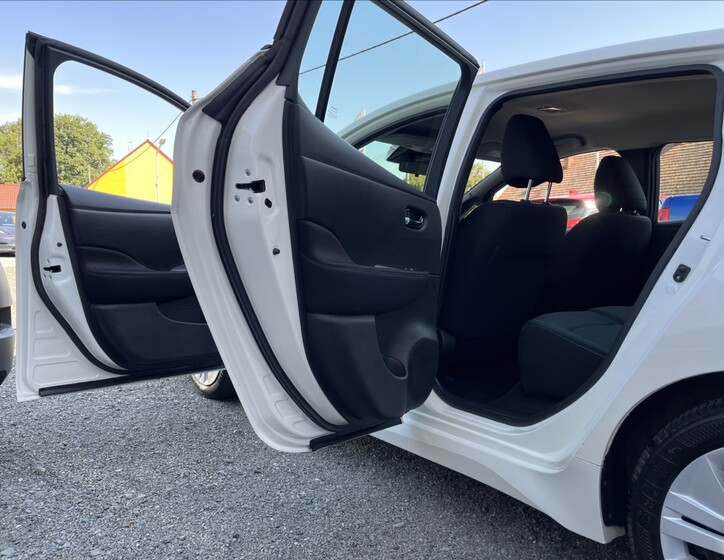 Nissan Leaf 46