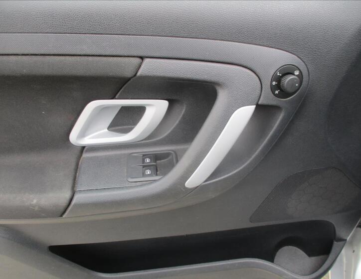 Škoda Fabia 19