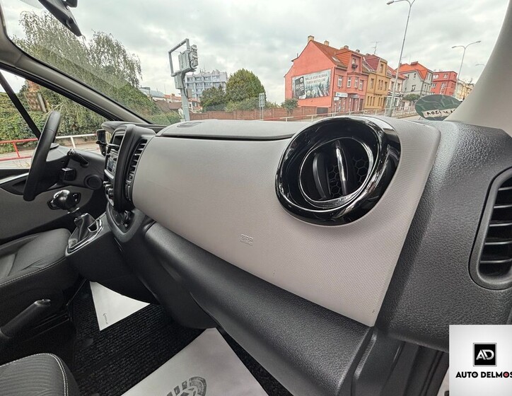 Renault Trafic 46