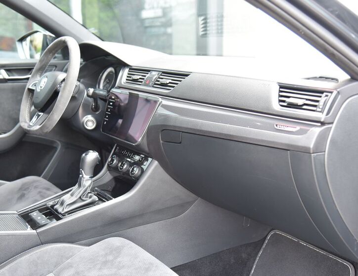 Škoda Superb 20