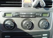 Volkswagen Touran 25