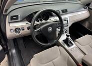 Volkswagen Passat 25