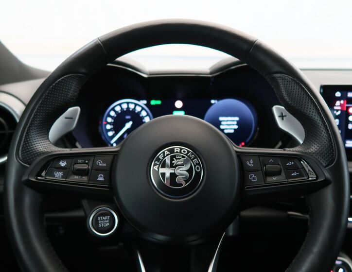 Alfa Romeo Tonale 25