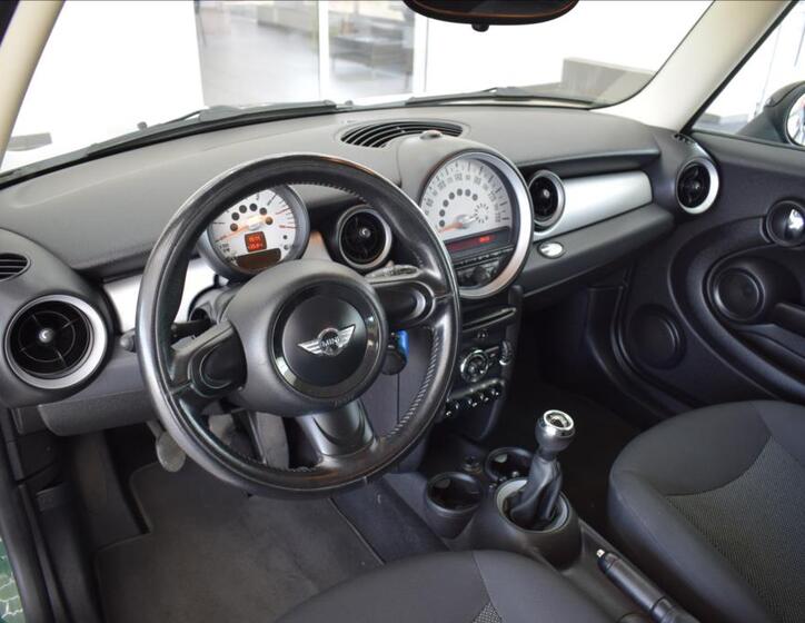 Mini Clubman 9