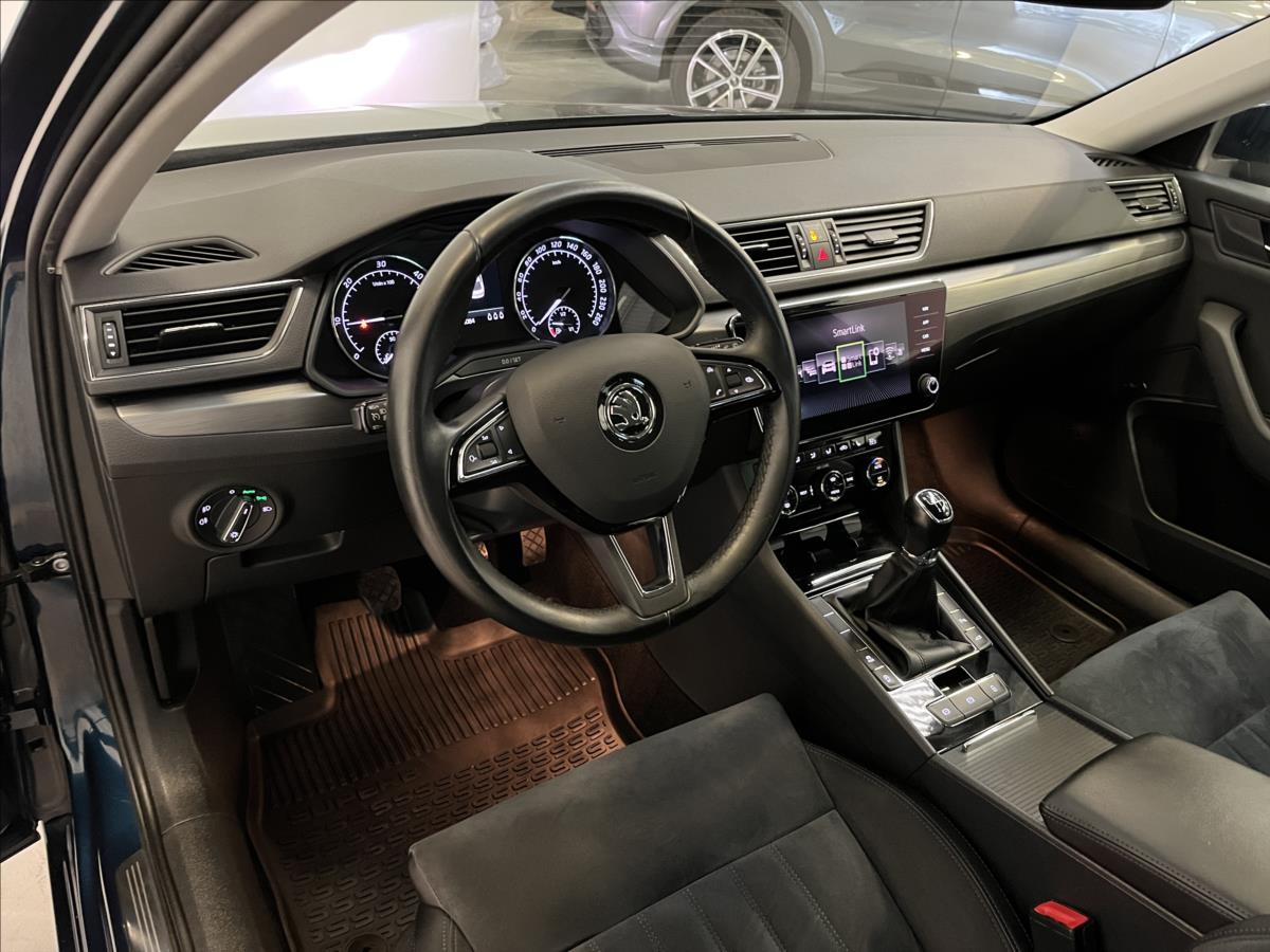 Škoda Superb