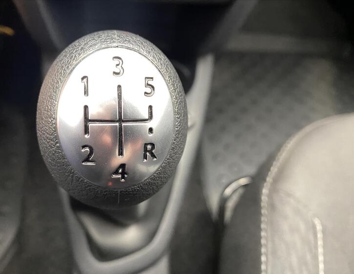 Dacia Sandero 16