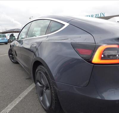 Tesla Model 3 55