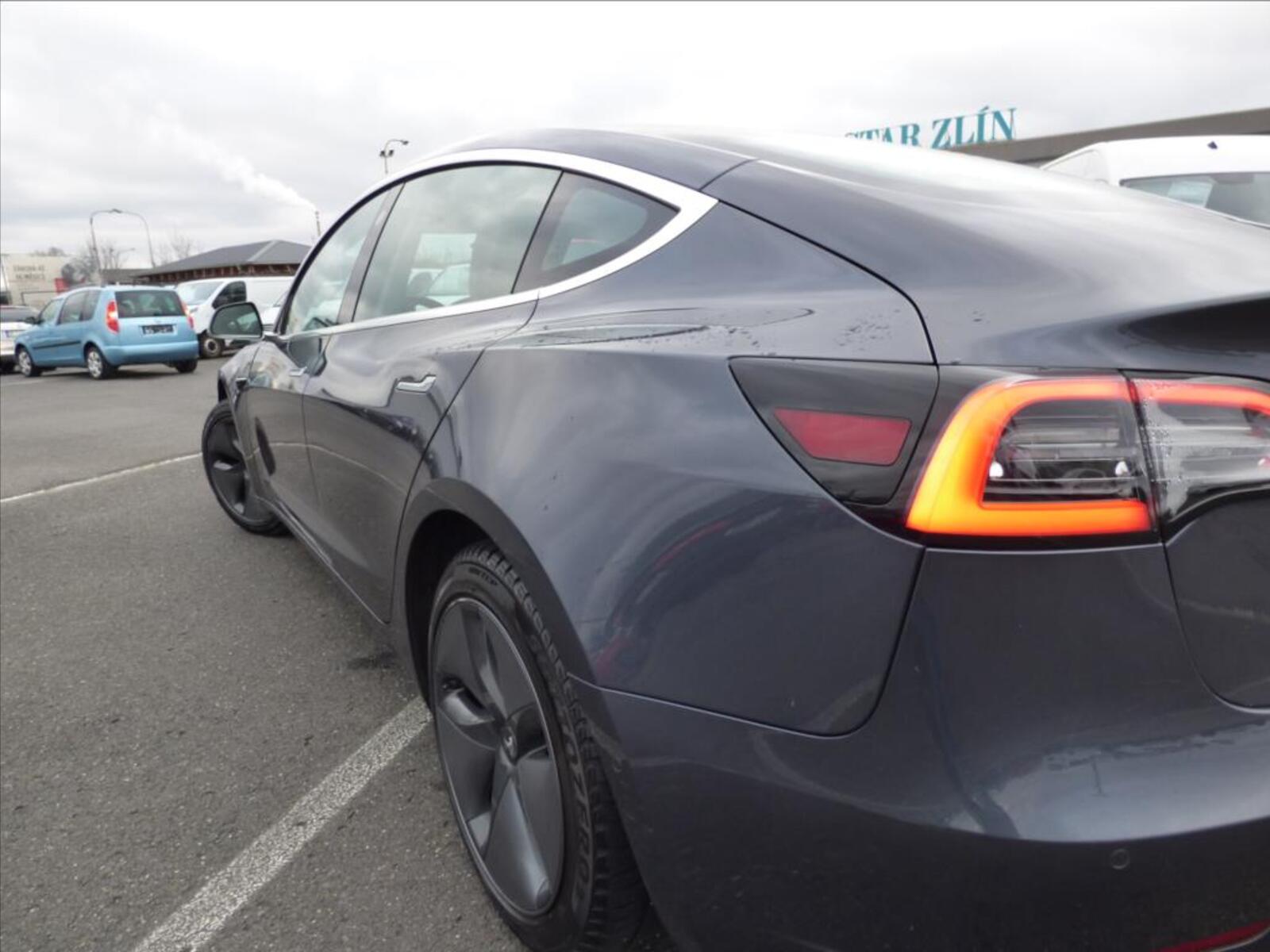 Tesla Model 3 55