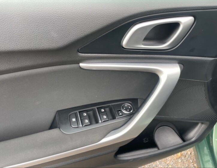 KIA Ceed 11