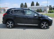 Peugeot 2008 5