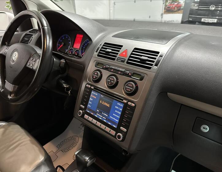Volkswagen Touran 15