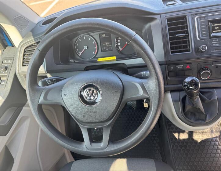 Volkswagen Transporter 13