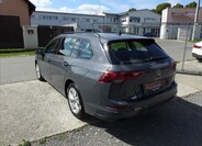 Volkswagen Golf 8