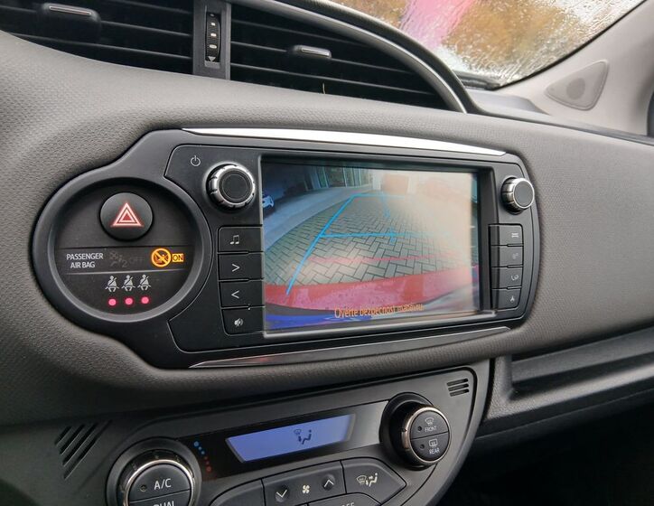 Toyota Yaris 23
