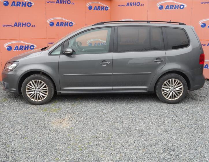 Volkswagen Touran 4