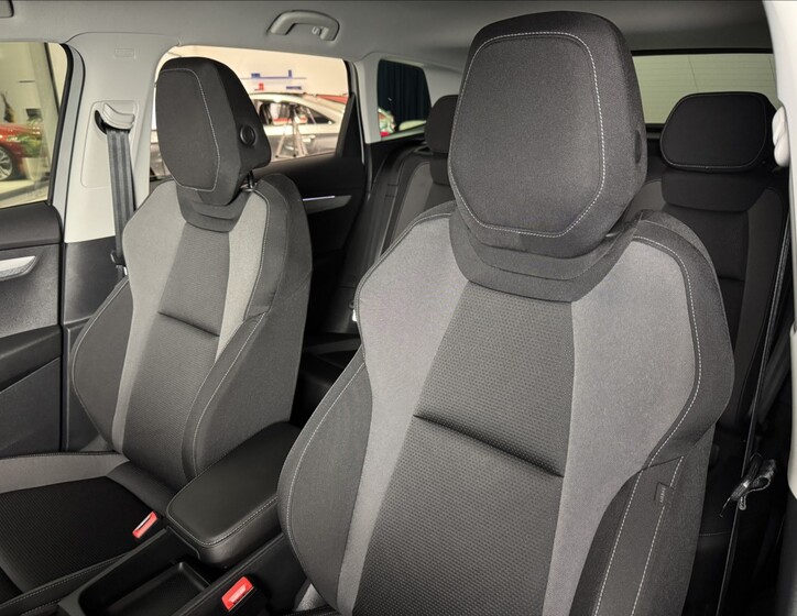 Škoda Karoq 23