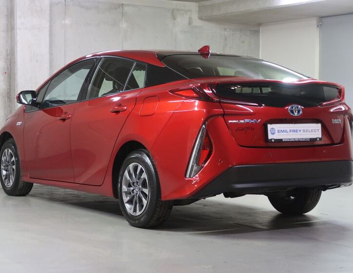 Toyota Prius 7