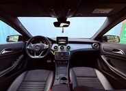 Mercedes-Benz GLA 17