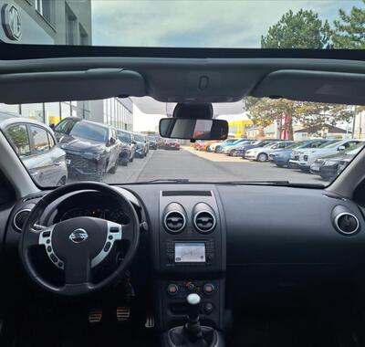 Nissan Qashqai 11
