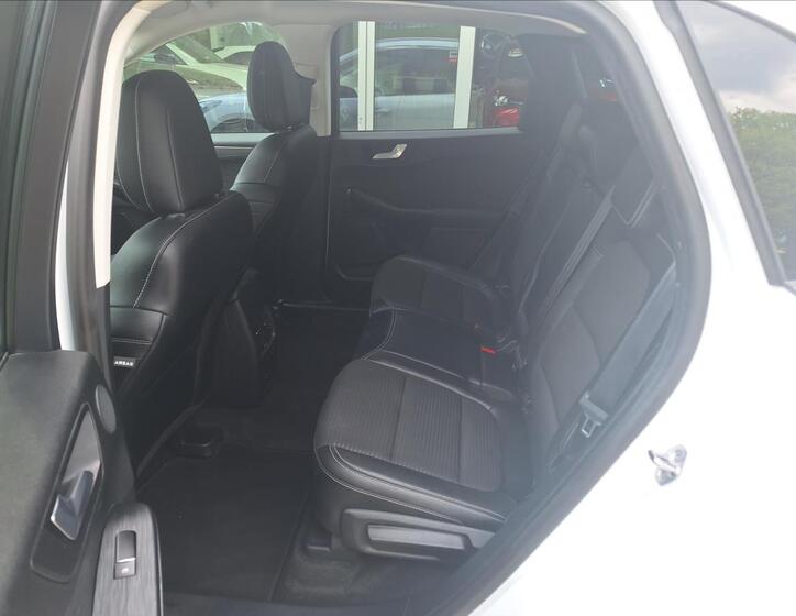 Ford Kuga 6