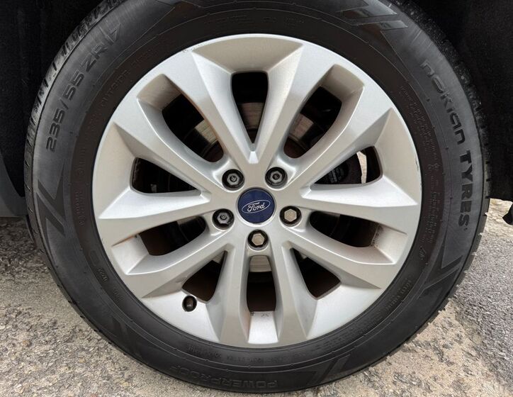 Ford Kuga 33