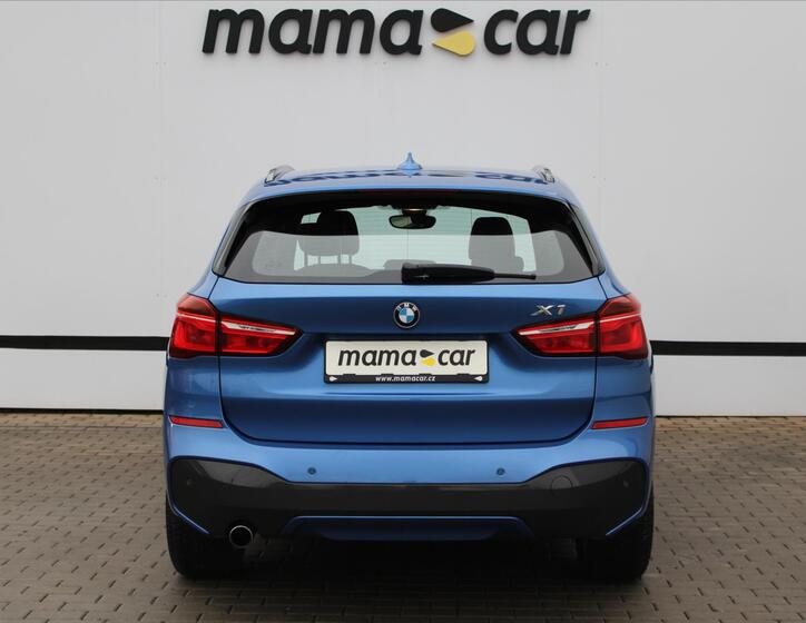 BMW X1 6