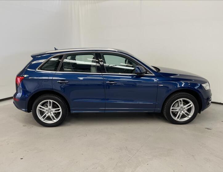 Audi Q5 3