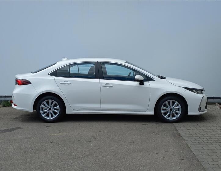 Toyota Corolla 2