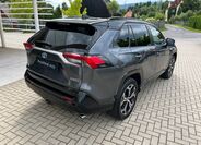 Toyota RAV4 6
