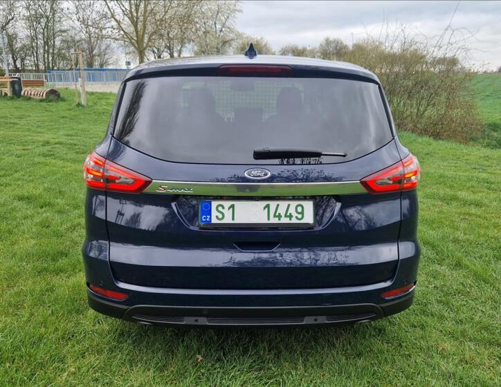 Ford S-MAX 4
