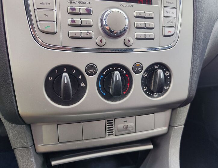 Ford Focus 15