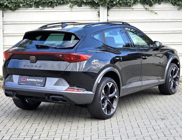 Cupra Formentor 6
