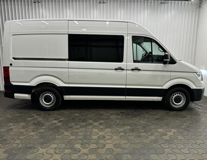 Volkswagen Crafter 10
