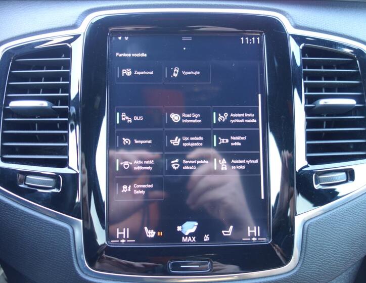 Volvo XC90 28