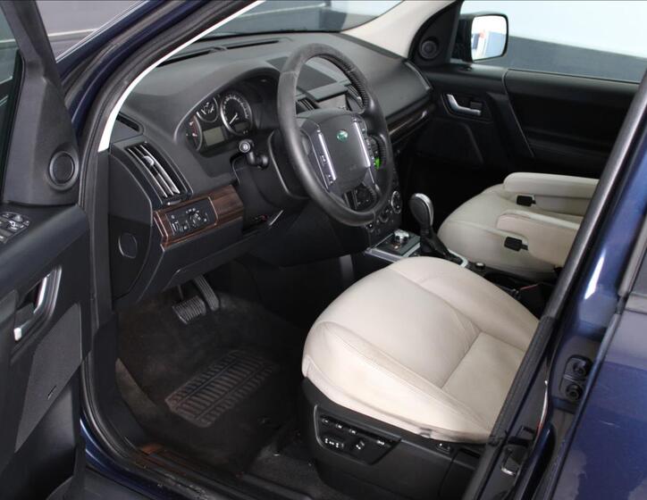 Land Rover Freelander 9