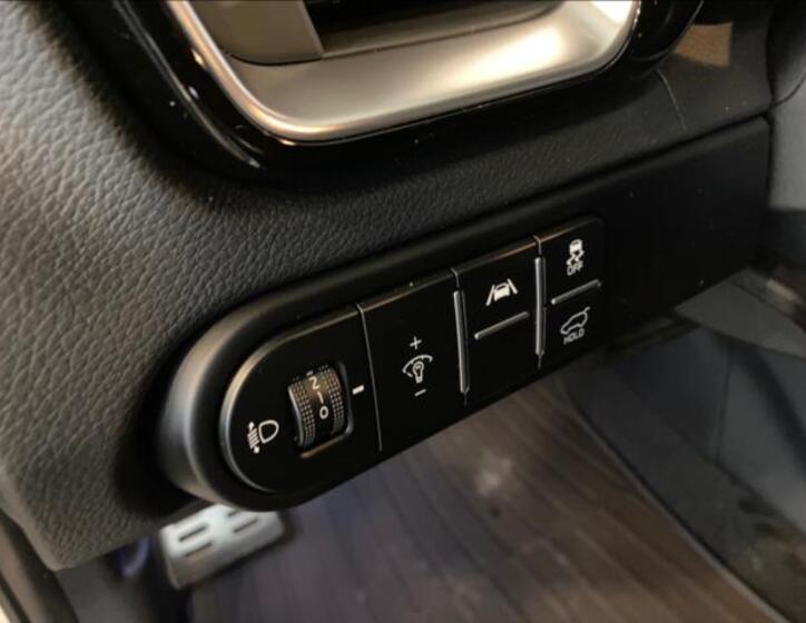 KIA ProCeed 11