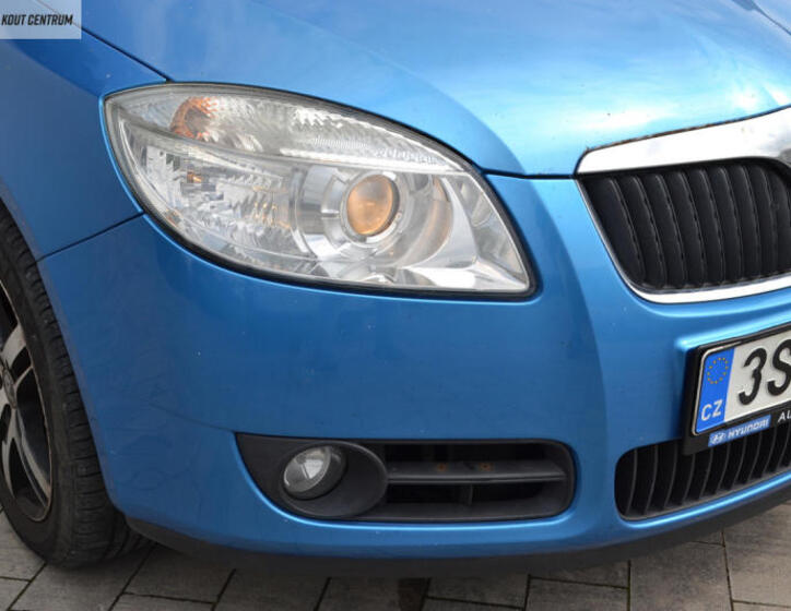 Škoda Roomster 8