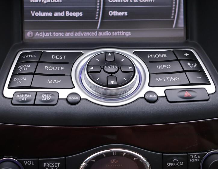 Infiniti EX35 29