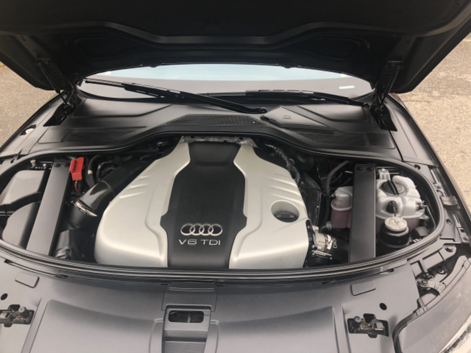Audi A8 106
