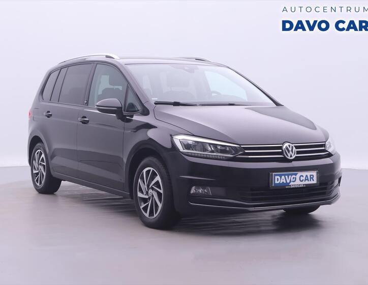 Volkswagen Touran 1