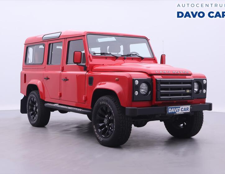 Land Rover Defender 1