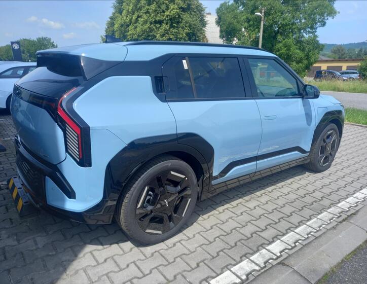KIA EV3 5