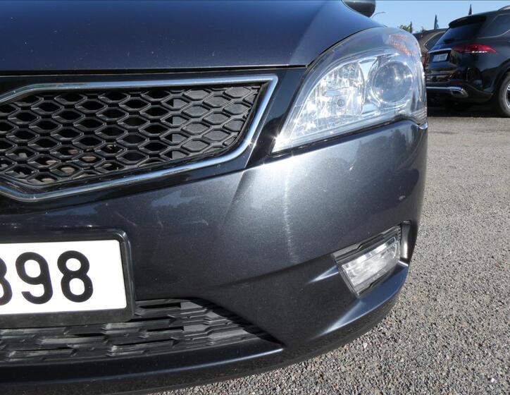KIA Ceed 4