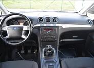 Ford Galaxy 28